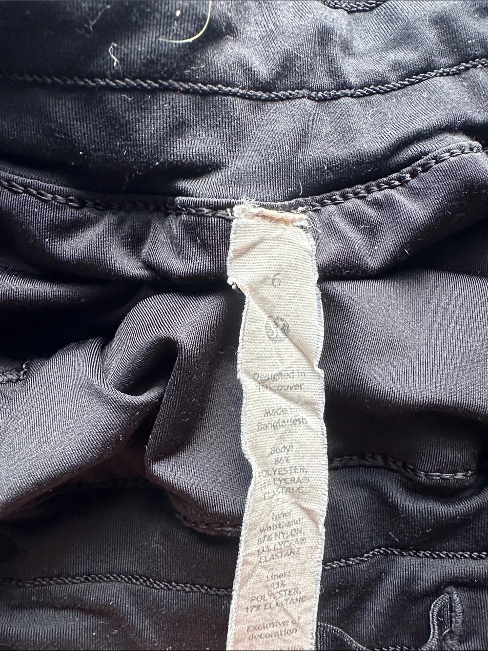 lululemon athletica smoke free